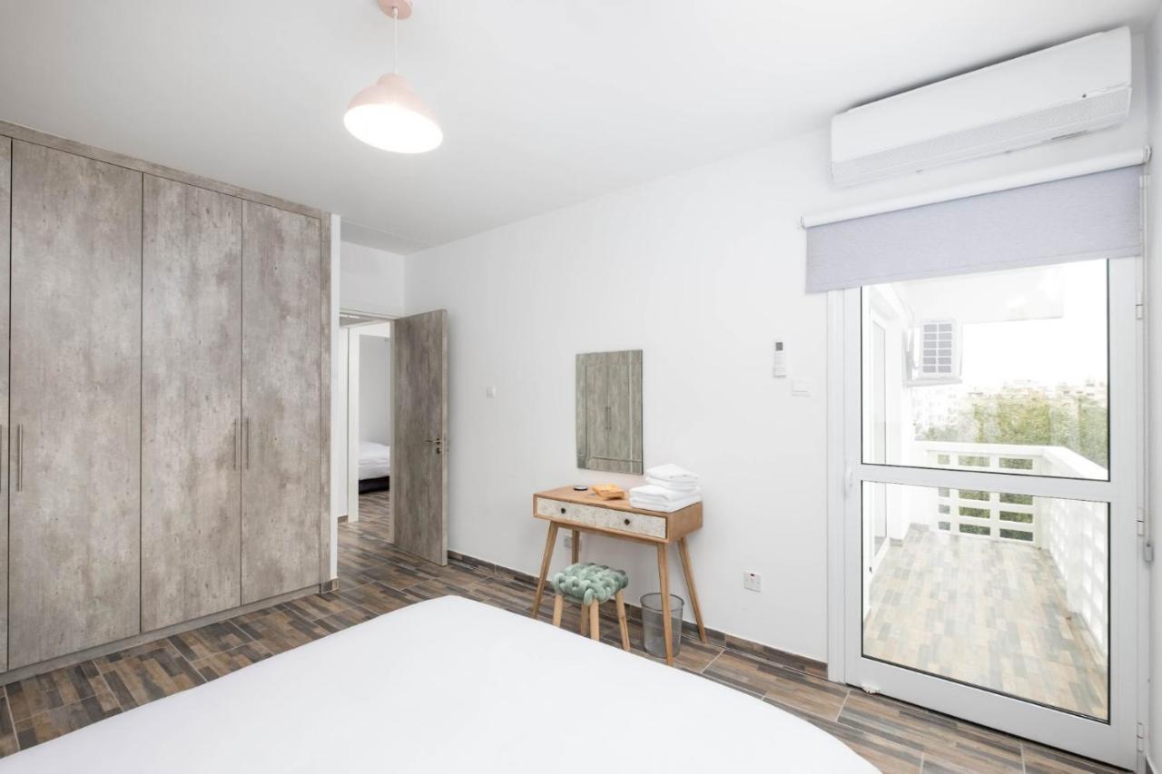 Happy Stay Apartment - Halefka Court ラルナカ エクステリア 写真